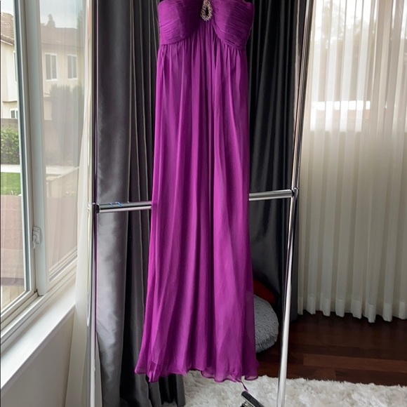 Formal dress. - Picture 3 of 3